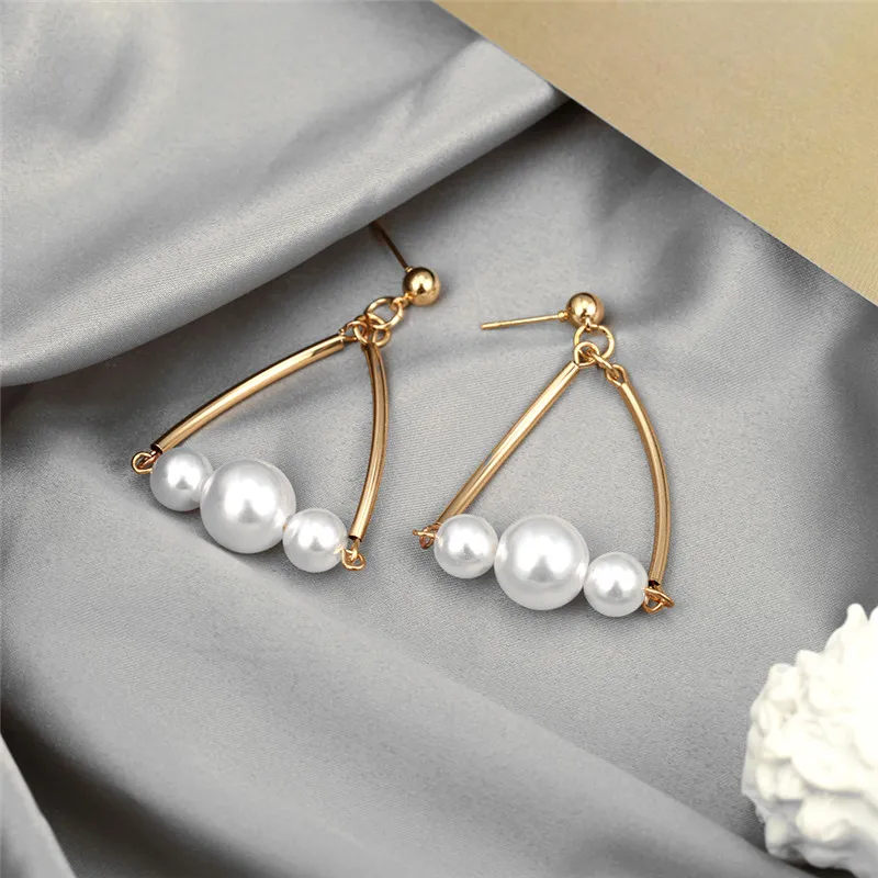 Dominated Women New Fashion Pearl Earrings Personality Metal Geometry Water Drop Exaggerated Drop Earrings Types Jewelry