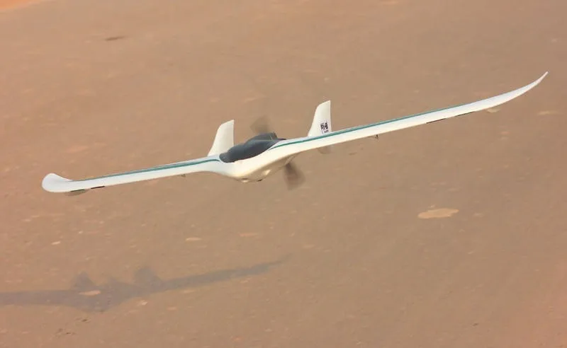 FX-61 Phantom 1550 мм летающее крыло Rc самолет/самолет с фиксированным крылом включает электронное оборудование