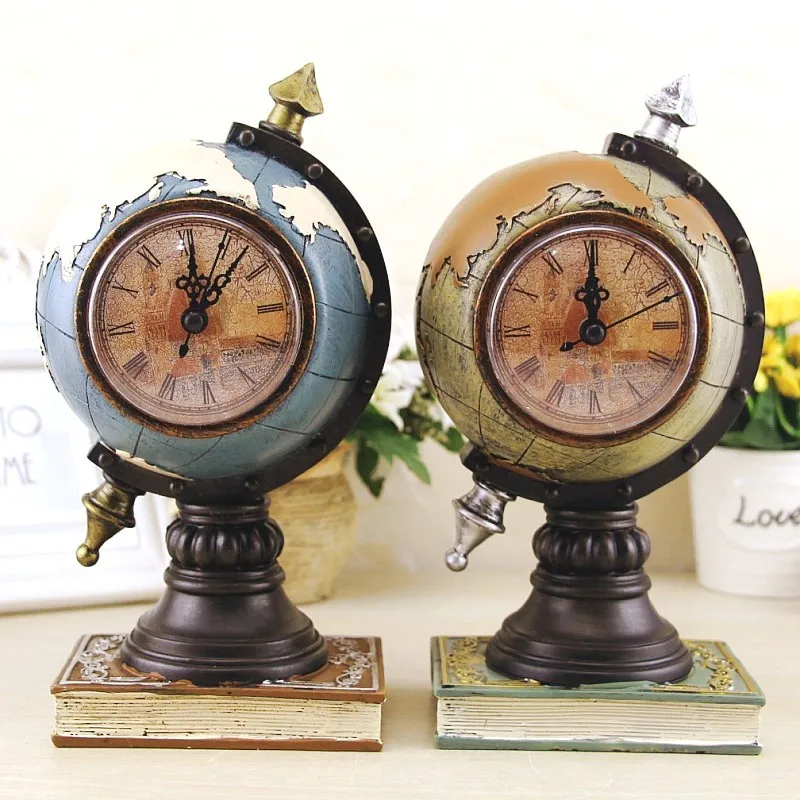 

Retro Earth Map Vintage Clock Home Decoration Miniature Vintage Figurines & Miniatures Christmas Birthday Gift Craft Figurines