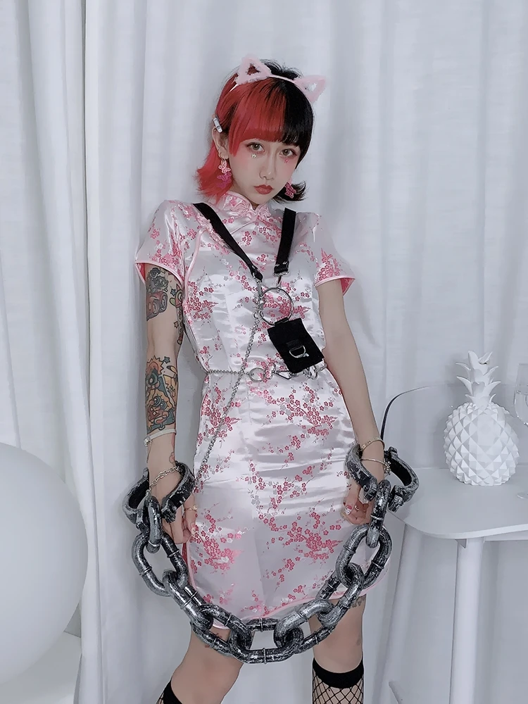 

Chinese Land Cool Bad Girl Improvement Qipao Retro Didi Pink Dress