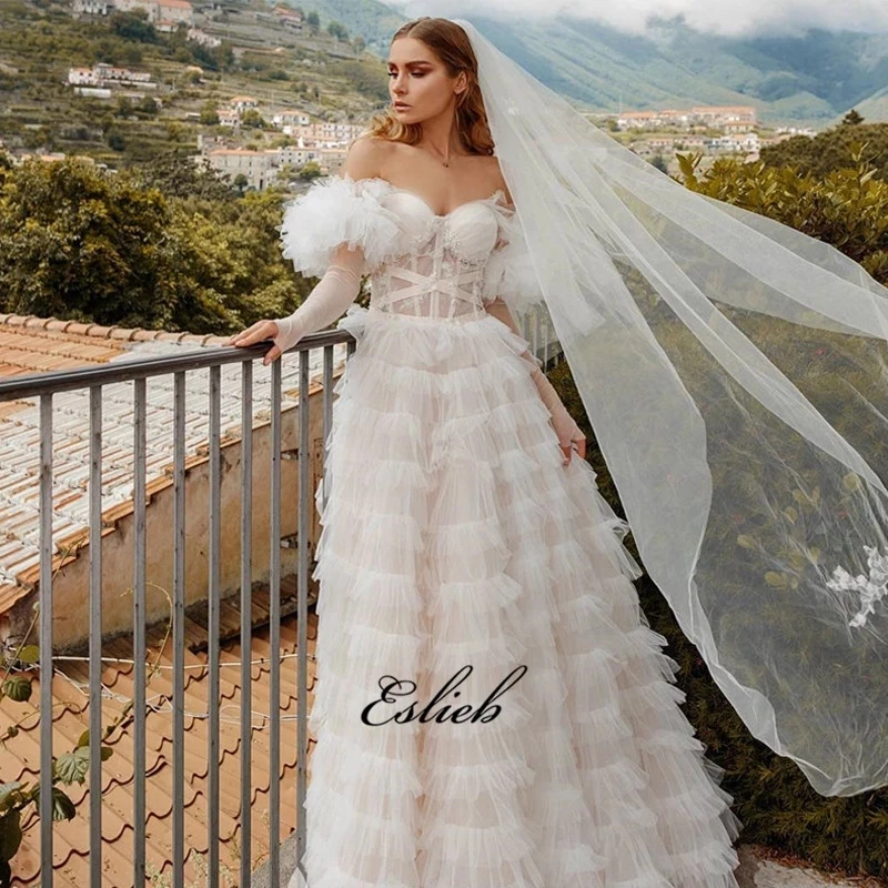 

2019 Eslieb latest fashion wholesale soft tulle fabric cake layer fairy wedding dresses custom made wedding gown HA057