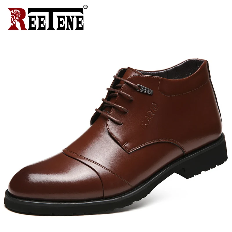 Tanie REETENE męskie buty sukienka biznes klasyczne skórzane buty zimowe ciepłe z aksamitne męskie skórzane buty moda męska buty ślubne