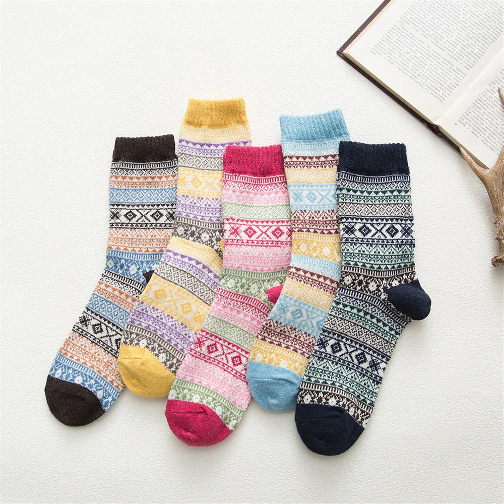 

New release winter women's thick warm colorful diamond lattice fresh Harajuku fashion wool socks 5 pairs
