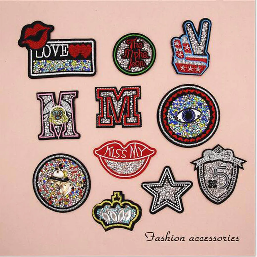 

Diamond Rhinestone Embroidered Patch Cap Clothes Stickers Bag Sew Iron On Applique DIY Apparel Sewing Clothing Accessories BU86