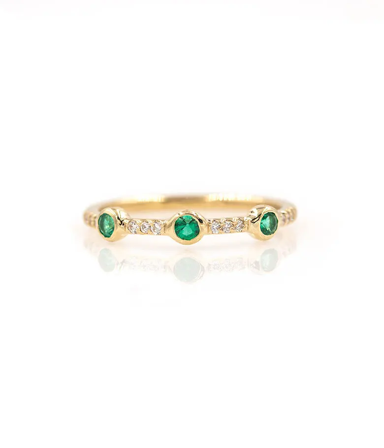 high quality delicate danity minimal jewelry christmas gift thin band gold color 2mm Green zirconia engagement three stone ring