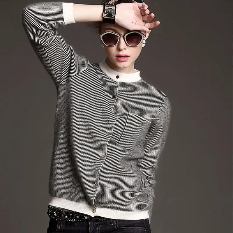 JVEII 2018 new round neck pure cashmere cardigan female thick loose short sweater vertical bar baseball sweater coat jacket Sweaters