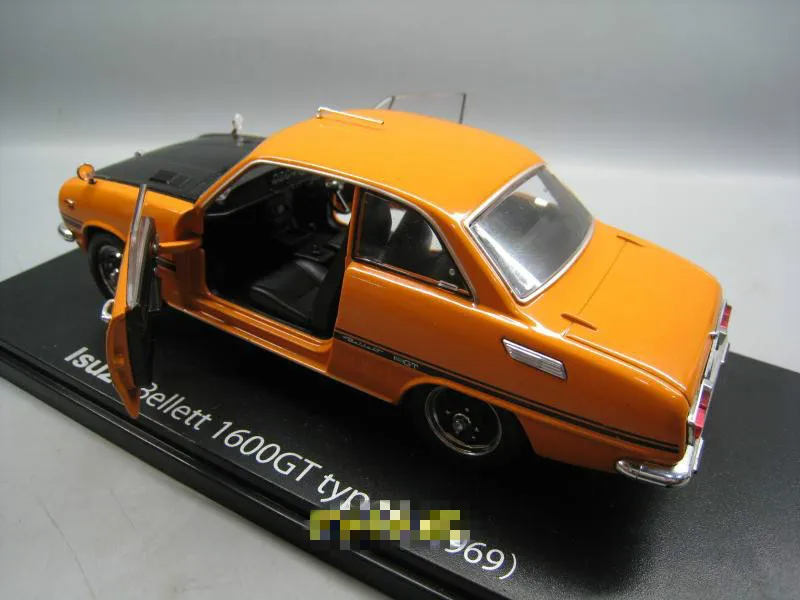 IXO 1/24 масштабная модель автомобиля игрушки ISUZU BELLETT 1600GT литая под давлением металлическая модель автомобиля игрушка для коллекции, подарок, дети