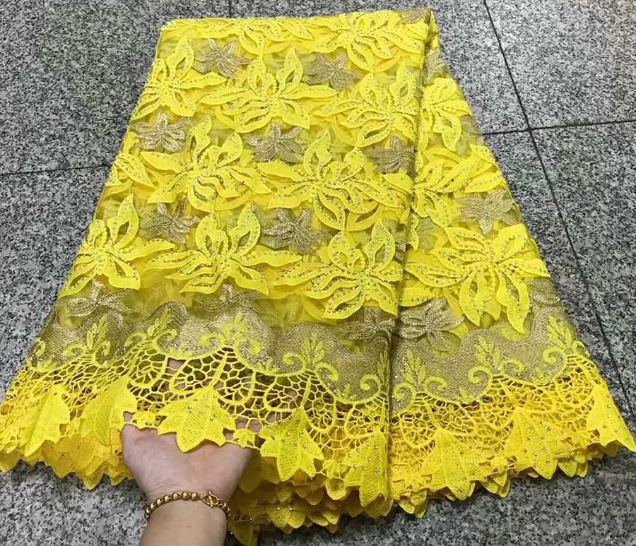 

New Yellow African Lace Fabric 2018 High Quality White French Mesh Lace Fabric With StonesNigerian Fabrics For Wedding dress