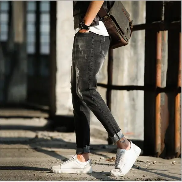 Black Men One Side Striped Biker Jeans 