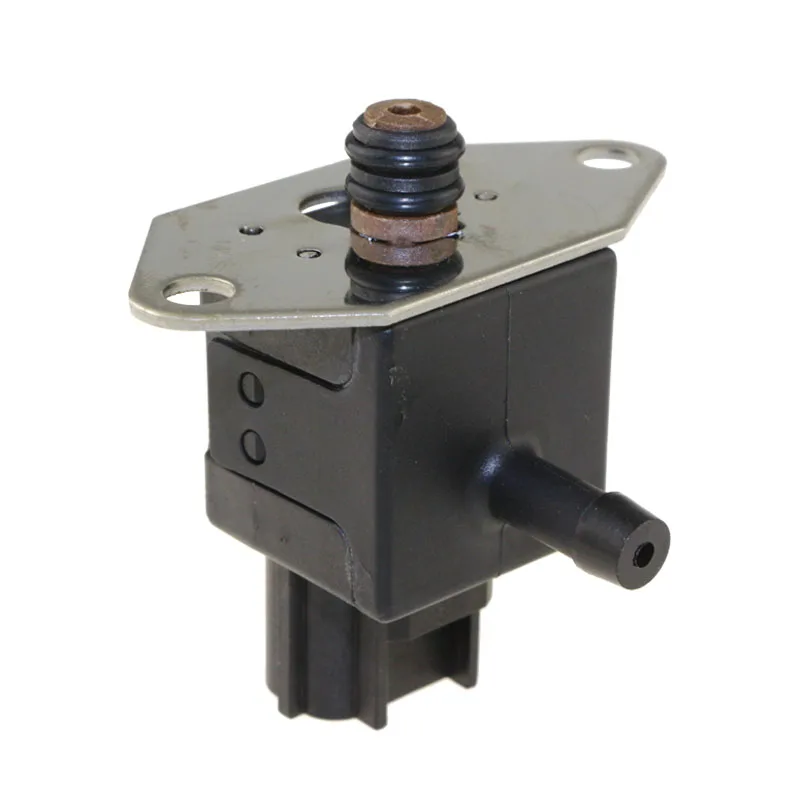 FPS7 FPS17 Fuel Injection Pressure Regulator Sensor For 00 08 Jaguar XF