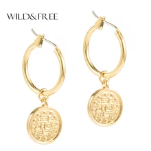 Wild& Free из Золотого Сплава Маленькие Круглые серьги-кольца для Для женщин и девочек с геометрическим принтом диск Huggies очаровательные серьги, ювелирные изделия, Новое поступление, подарок при покупке