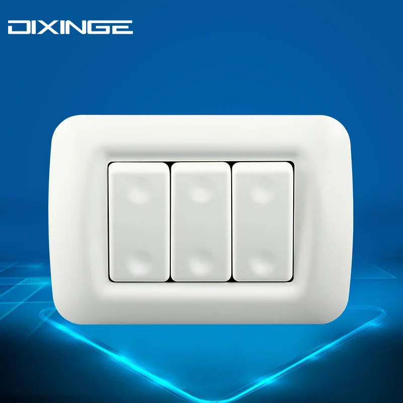 الايطالية القياسية 118mm PC لوحة مفاتيح الجدار ل المنزلية إمدادات الطاقة 3 عصابة 1Way مفاتيح 250 V 10A