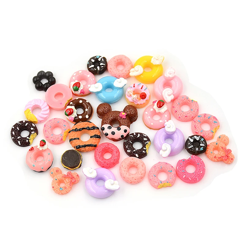 

30pcs/lot Dolls Miniature Pretend Toy Mini Play Food Cake Biscuit Donuts For Dolls Accessories Wholesale