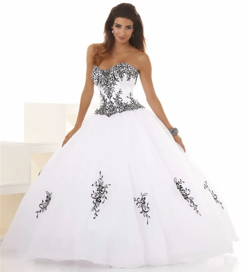 13876 12 De Réductionrobe De Bal Pas Cher Robes De Mariée Noir Et Blanc Broderie Tulle Corset Femmes Princesse Robes De Mariée Doux 16 Robes In