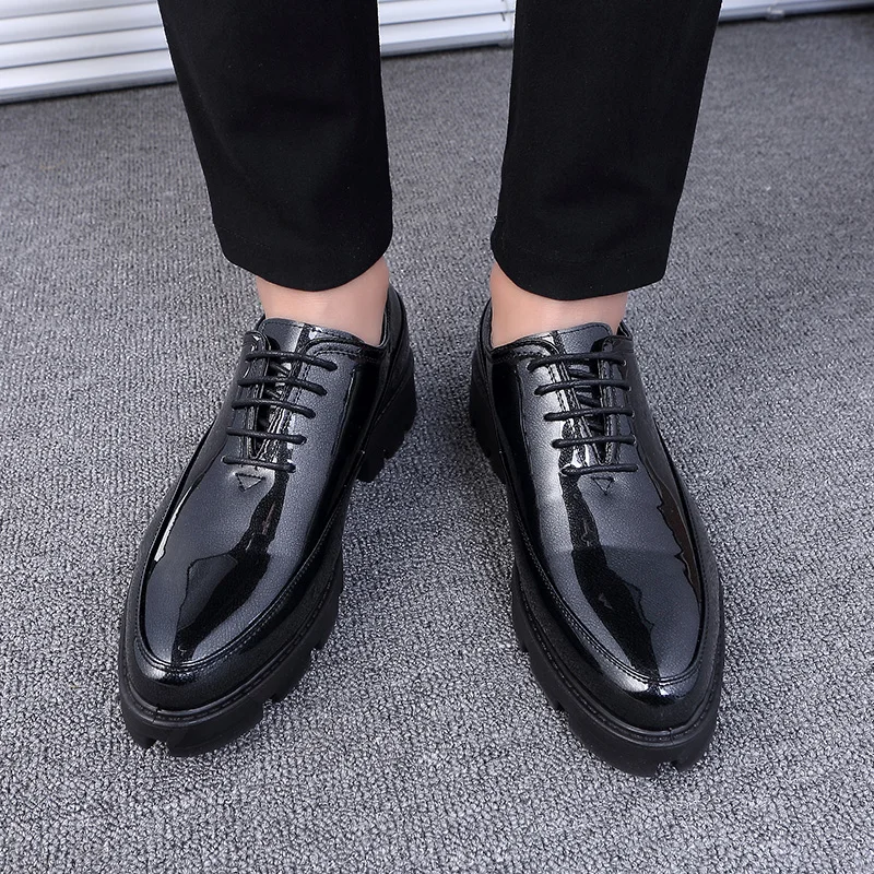 men designer shoe luxury brand italian formal pointed toe patent leather dress safety foowear male platform oxford shoes for men (39)