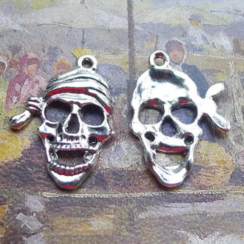 

100PCS Hand Stamped Hot Sale Alloy Skull Charms Punk Dangle For DIY Jewelry Gifts 27*19MM
