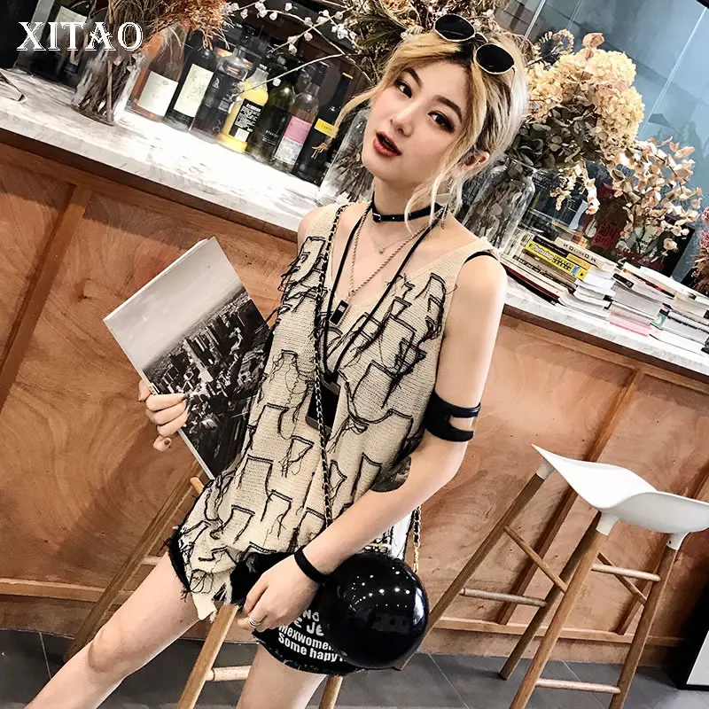 

[XITAO] 2019 Spring Summer Korea Fashion New Women Solid Color Casual Tanks Female Tassel V-neck Sleeveless Tanks ZLL2999