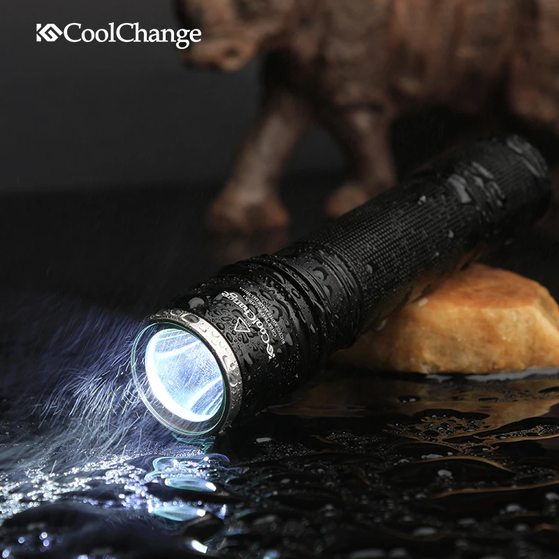 Cheap CoolChange 1000 Lumens Bicycle LED Flashlight 5 Mode CREE T6 Bike Lights Front Torch Waterproof Flashlight Lamp With Bike Mount 1