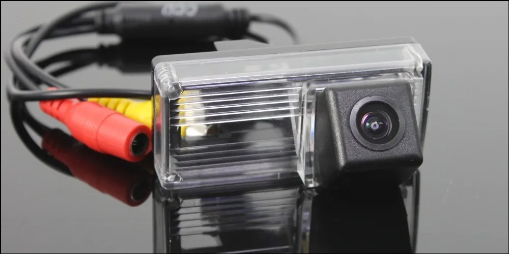 Car Camera For TOYOTA Land Cruiser LC 200 LC200 2008~ 2014 High Quality Rear View Back Up Camera For Fans Use CCD + RCAShow 2