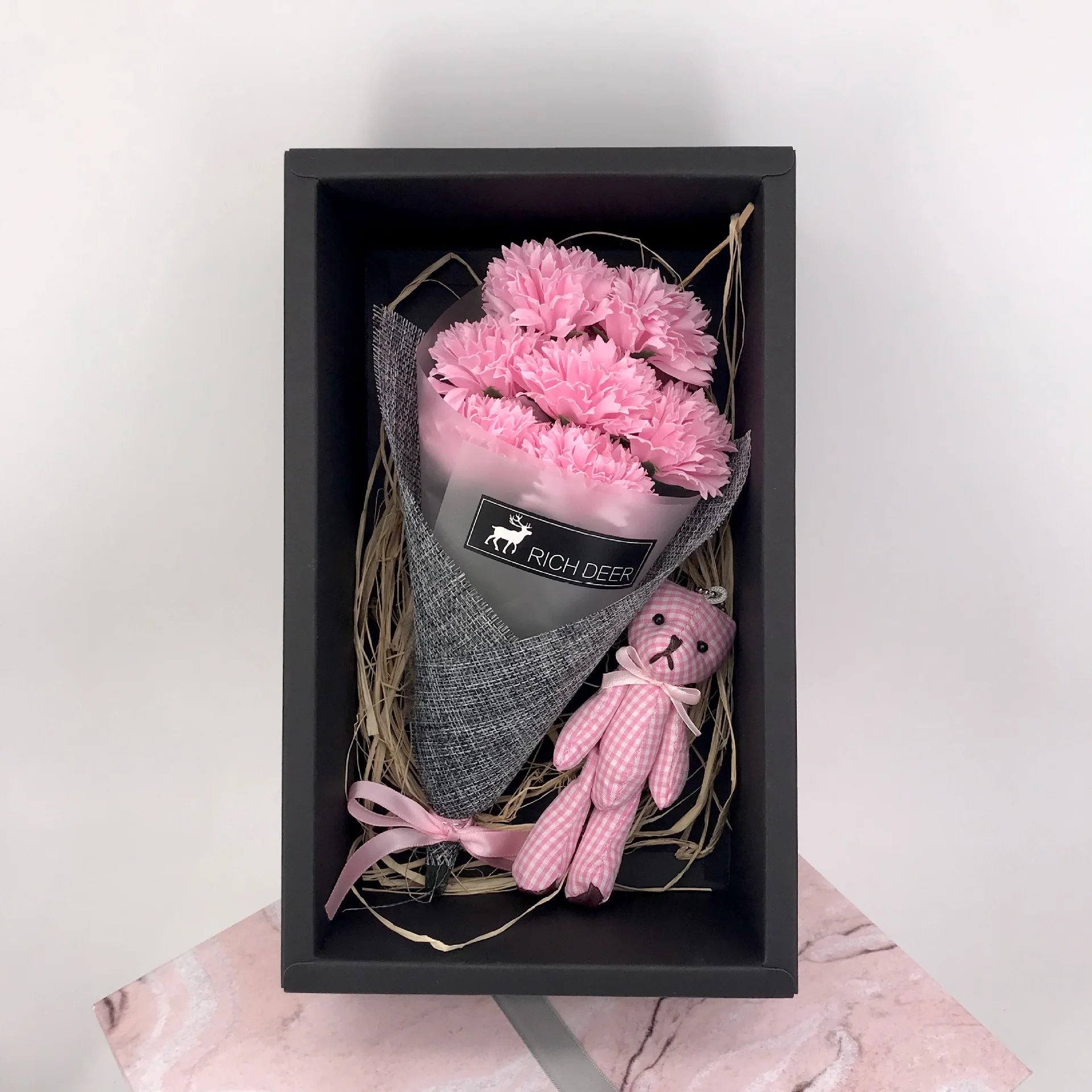 Набор мыльных цветов ручной работы, упаковка для подарка с медведем, коробка для матери/учительницы, подарок на день рождения, День Святого Валентина, роза/гвоздика, мыло с цветочным ароматом - Цвет: Carnation pink