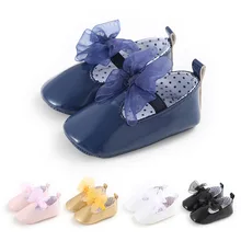 Для новорожденных, для маленьких девочек кожаная обувь детская мокасины из искусственной кожи, мягкая детская обувь для малышей с бантом мягкая подошва, не скользящая обувь для колыбельки