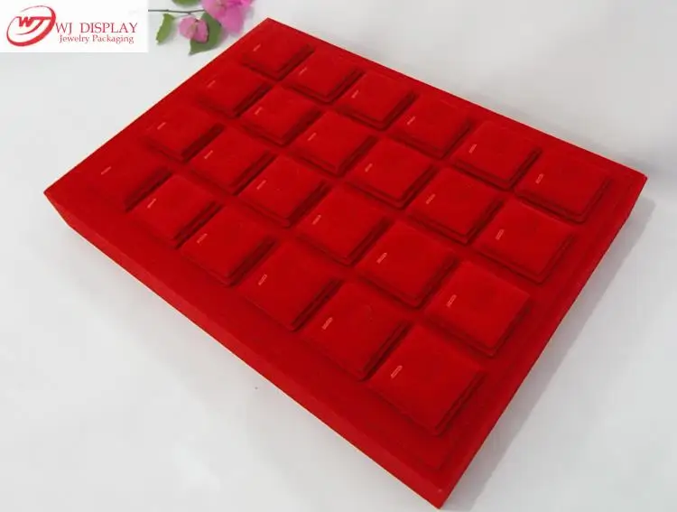 

Superior Quality Portable Red Velvet Ring Jewelry Display Stand Trays Holder Showcase For Gold Jewellery Window Setting Kisok