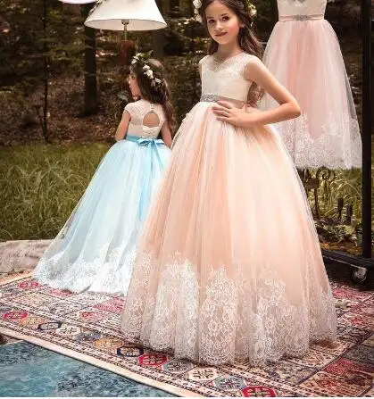 

Ball Gown Lace Fluffy Tulle Flower Girls Dresses for Weddings with Beaded Belt Lace Up Back Girls Communion Gown