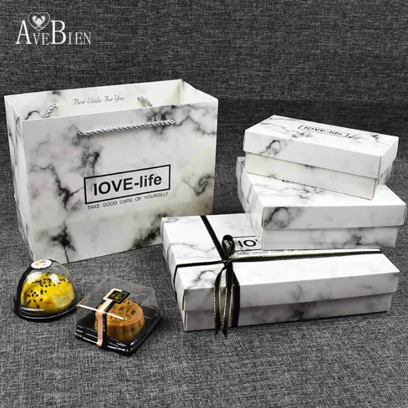 

AVEBIEN New European Style Macaron Cake Box Marble Set Wedding Gift Bag to the Bride Candy Box Wedding Favor For Guest 10pcs