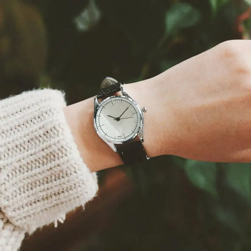 

New Fashion Women's Simple Duplex Dials PU Leather Thin Strap Watch Quartz Movement Watch Alloy Stainless Steel Round Watch #W