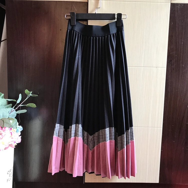 

Autumn and winter contrast pleated stitching gold velvet midi skirt Korean version of the new high waist large swing vertical
