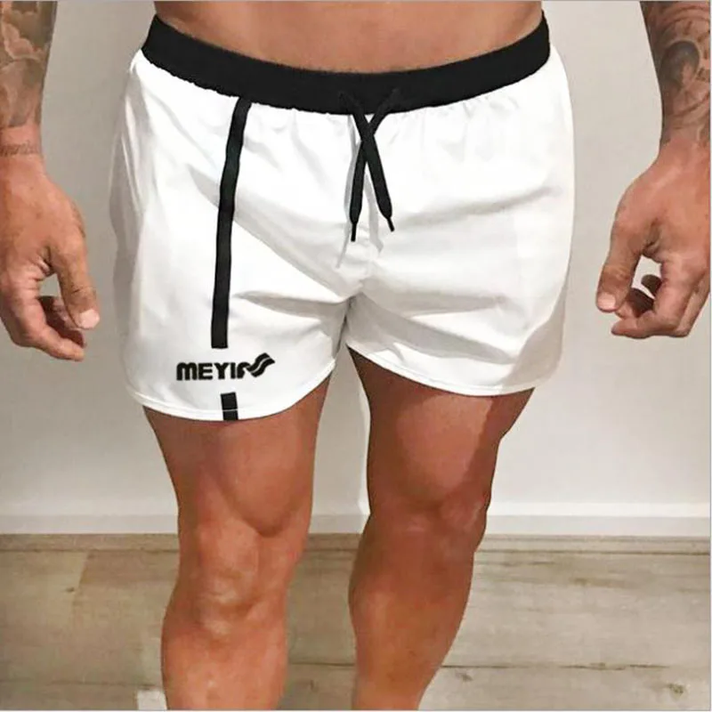 MuscleBrother летние новые мужские шорты для фитнеса модные спортивные удобные быстросохнущие Dreathable шорты для бега - Цвет: white