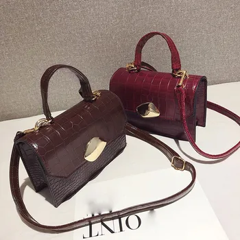 

Women 2019 Vintage Metallic Handbags Solid Color Crocodile Shoulder Messenger Bag Female Retro Tote Flap Crossbody Bags New