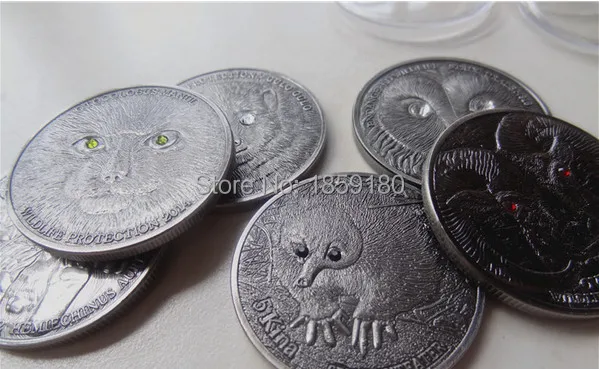 

(6*10set) 60pcs Red Book Coins Wildlife Protection Mongolia Animals Coins 500 Togrog Antique Silver Coins Set With Fake Crystal