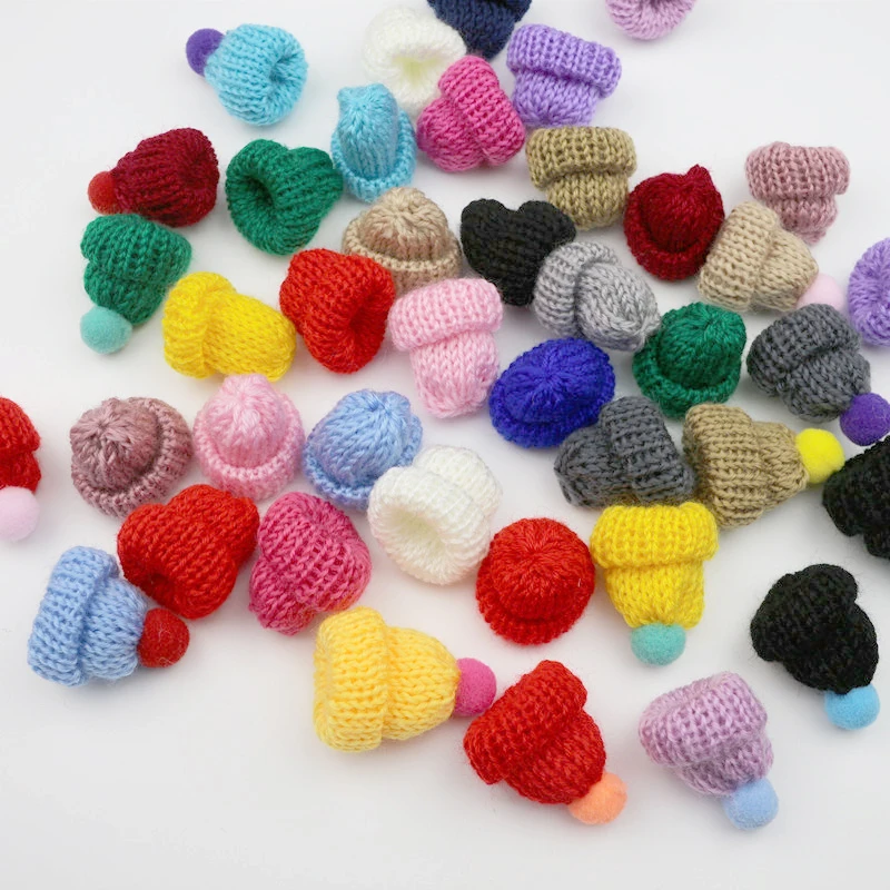 10Pcs Color Cute Knitting Mini Hats DIY Craft Supplie Headwear Garment Doll Toys Decortion Children Scrapbooking Arts Small Caps