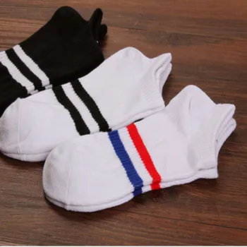 

Hot Streaks Man Boat Socks Two Poles Light Mouth Socks Black White Grey Male Sock Fashion Cotton Socks