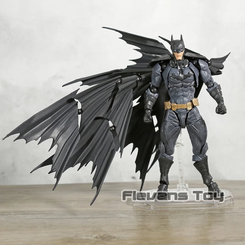 

DC Comics Justice League Superhero Revoltech NO.009 Batman Action Figure Collectible Model Toy