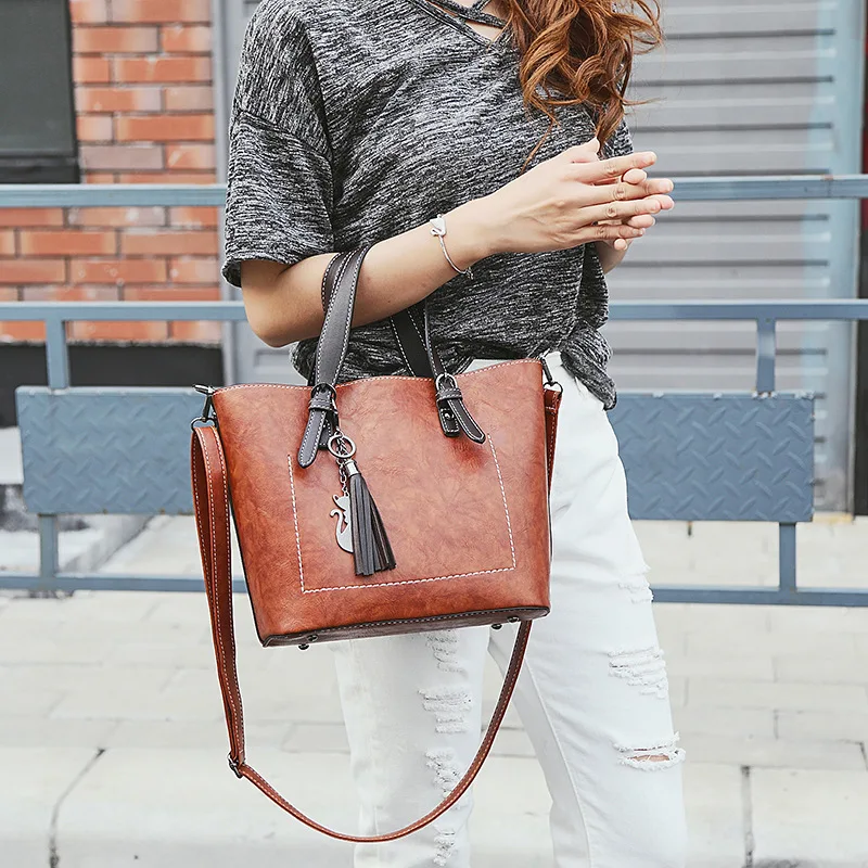 خمر المرأة حقيبة يد شرابة حقائب بيد تقاطعية للسيدات بو جاكيت جلدي-حقائب بيد موضوع عارضة اليد الصلبة المرأة حقيبة ساعي خمر المرأة حقيبة يد شرابة حقائب بيد تقاطعية للسيدات بو جاكيت جلدي-حقائب بيد موضوع عارضة اليد الصلبة المرأة حقيبة ساعي