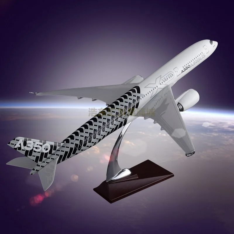 

47cm Static Model of Model Aircraft Airbus A350 Carbon Fiber Resin Home Decoration Model Toy