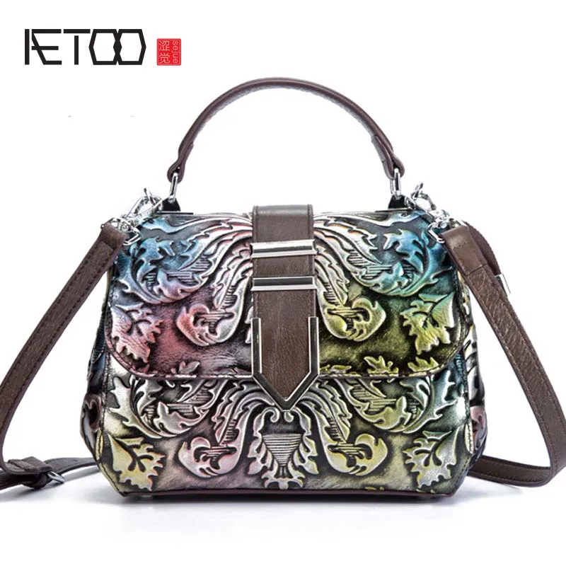

AETOO Female bag Retro Leather handbag retro embossed fashion trend single shoulder diagonal portable first layer leather bag