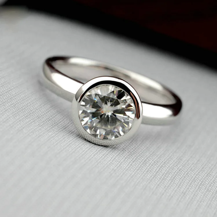

European 925 silver Couple RING Female Crystal from Swarovski Exquisite lace hollow silver lace fashion jewelry