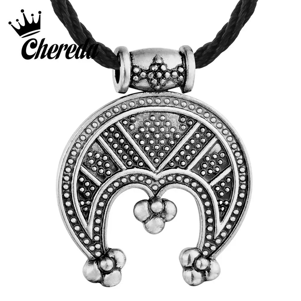 

Chereda Tricorn Lunula Female Necklaces Protective Amulet Men Rope Chain Necklace Crescent Viking Pendant