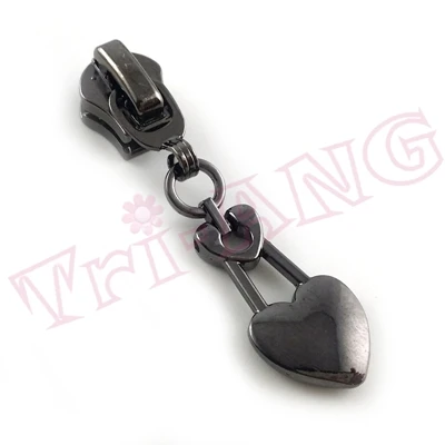 black for metal zip 20 шт./партия, 5# милая форма сердца ползунки для застежки-молнии модная одежда и сумки цвета: золотистый, черный - Цвет: black for metal zip