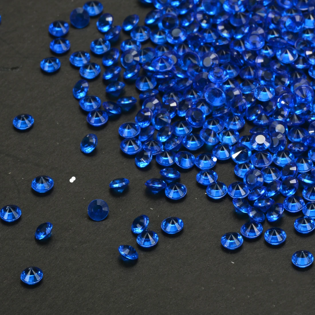 

1000pcs/lot 4.5mm Transparent Acrylic Wedding Party Decoration Rhinestones Crystal Diamond Event Party Supplie Festival Decor