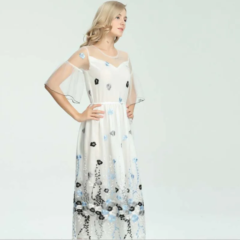 

New Fashion Sexy Maxi Dress Women's short Sleeve Collect waist Noble Flower Embroidery organza Elegant Long Runway Dresses