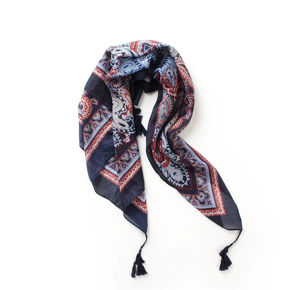 

New fashion paisley print cotton square scarf with tassel women thin voile silk hijab head wear bandana lady scarves shawl wraps