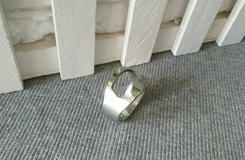 

Free Shipping+Wholesale Stainless Steel Finger Ring Bottle Opener Bar Beer tool Openers,1000pcs/lot