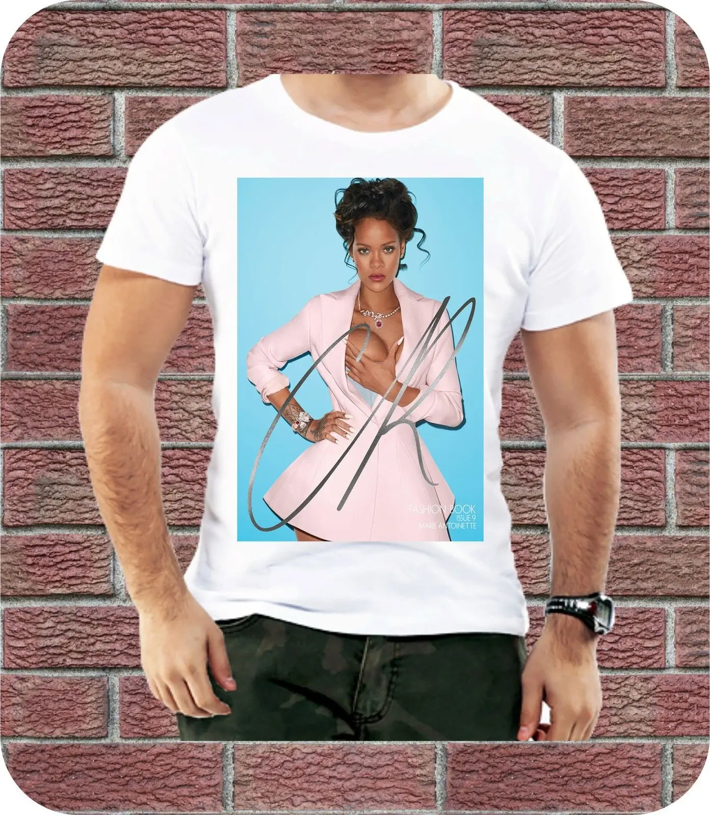 

Sexy Rihanna Richardson Men T shirt Terry Casual Trend Gift Fashion Photos Book Cool Casual pride t shirt men Unisex New Fashion