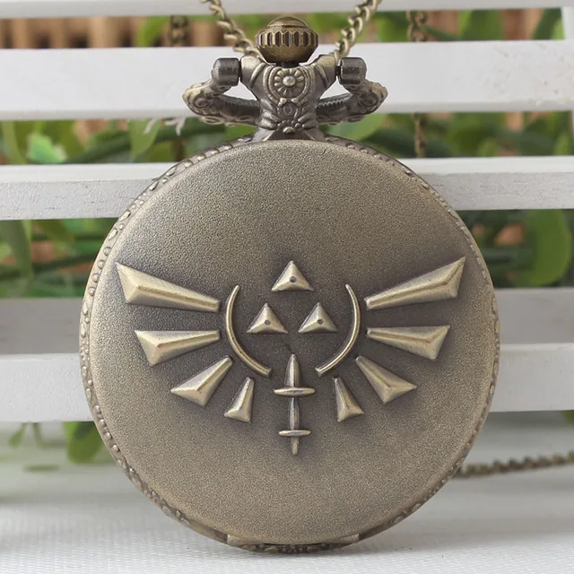 Game The Legend of Zelda Skyward Sword Bronze Quartz Pocket Watch Analog Pendant Game The Legend of Zelda Skyward Sword Bronze Quartz Pocket Watch Analog Pendant
