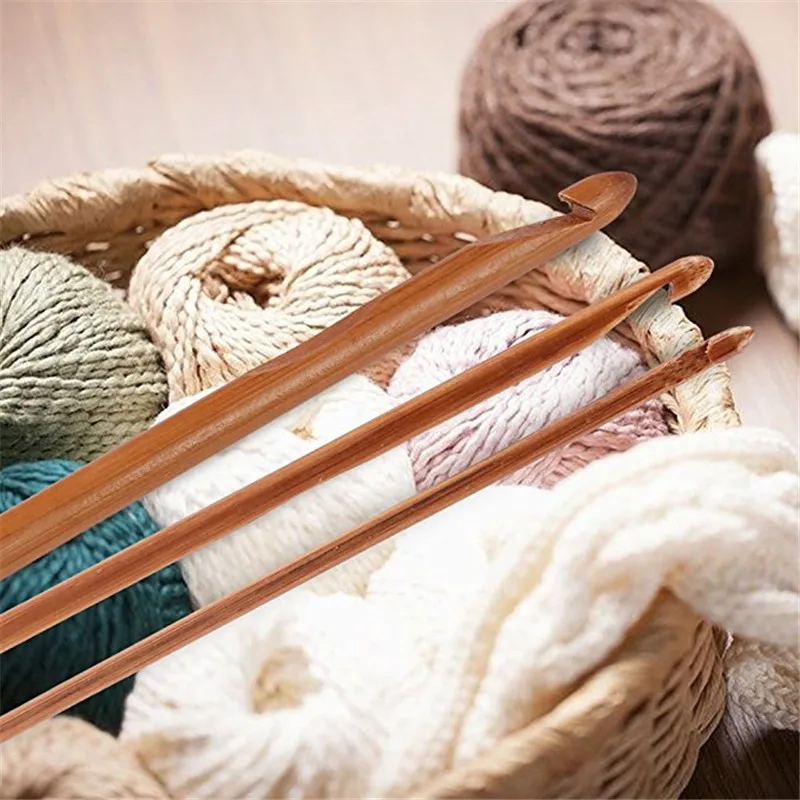 спицы и пряжа. нитки из бамбука для вязания. летний топ из бамбуковой пряжи. пряжа lanificio dell'olivo quebec. Lanificio пряжа 38% хлопок, 32 п/а, 17% альпака, 13% меринос.