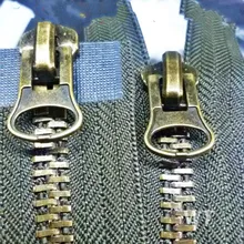 ¡2 unids/lote HEAVY DUTY cremalleras para coser vintage bronce cremallera Metal 2 vías doble extremo deslizante negro/verde militar para accesorios de costura para ropa guardar!